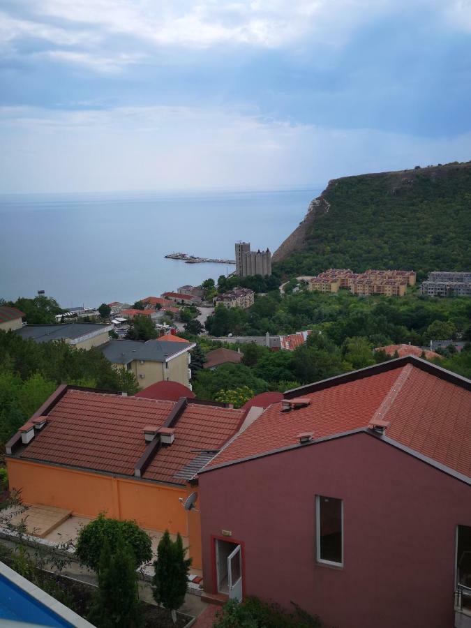 Apartamento Complex Karia III Kavarna Exterior foto